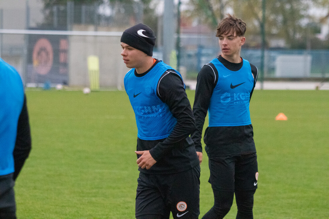 Ostatni trening drugiego zespołu przed starciem z Olimpią Elbląg | FOTO Ostatni trening drugiego zespołu przed starciem z Olimpią Elbląg | FOTO