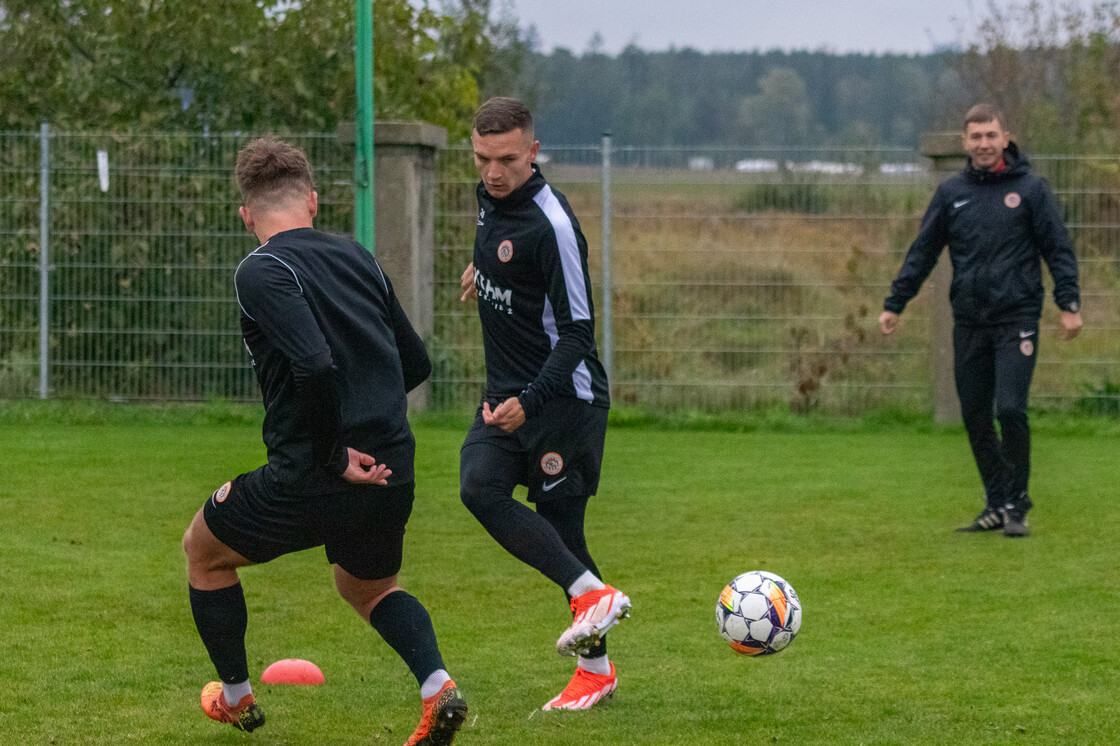 Ostatni trening drugiego zespołu przed starciem z Olimpią Elbląg | FOTO Ostatni trening drugiego zespołu przed starciem z Olimpią Elbląg | FOTO
