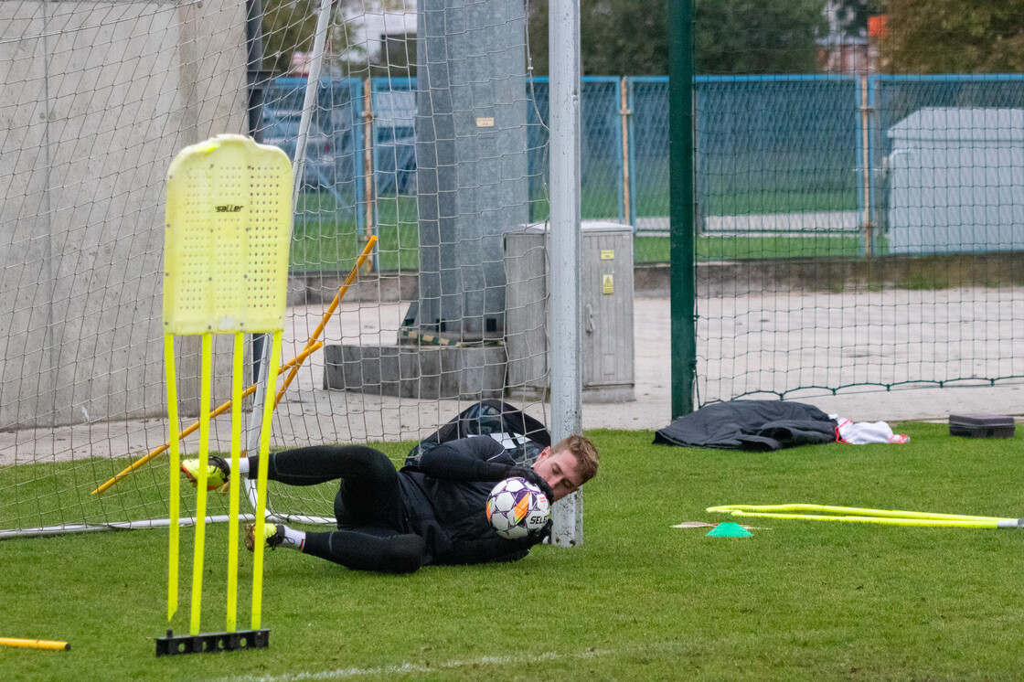 Ostatni trening drugiego zespołu przed starciem z Olimpią Elbląg | FOTO Ostatni trening drugiego zespołu przed starciem z Olimpią Elbląg | FOTO