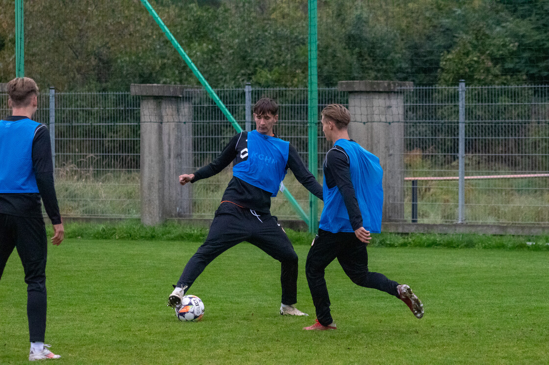 Ostatni trening drugiego zespołu przed starciem z Olimpią Elbląg | FOTO Ostatni trening drugiego zespołu przed starciem z Olimpią Elbląg | FOTO