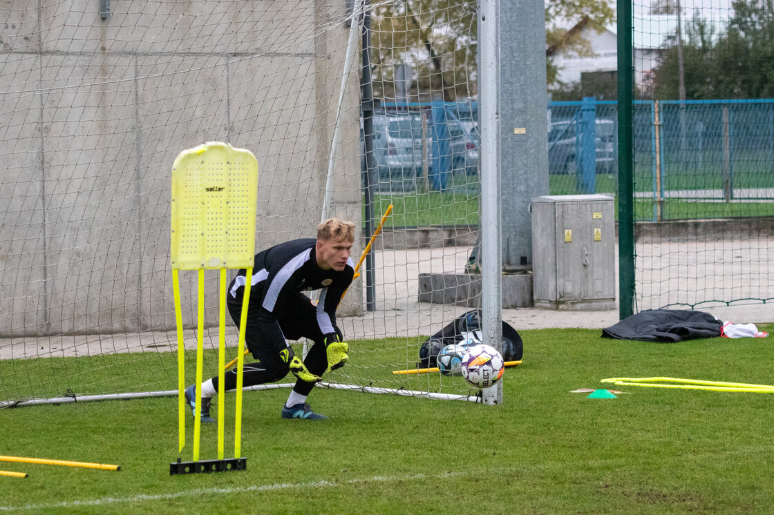 Ostatni trening drugiego zespołu przed starciem z Olimpią Elbląg | FOTO Ostatni trening drugiego zespołu przed starciem z Olimpią Elbląg | FOTO