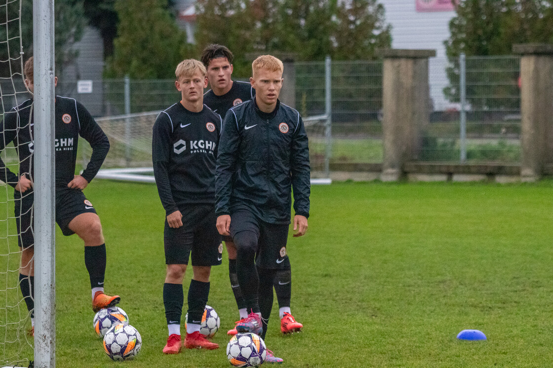 Ostatni trening drugiego zespołu przed starciem z Olimpią Elbląg | FOTO Ostatni trening drugiego zespołu przed starciem z Olimpią Elbląg | FOTO
