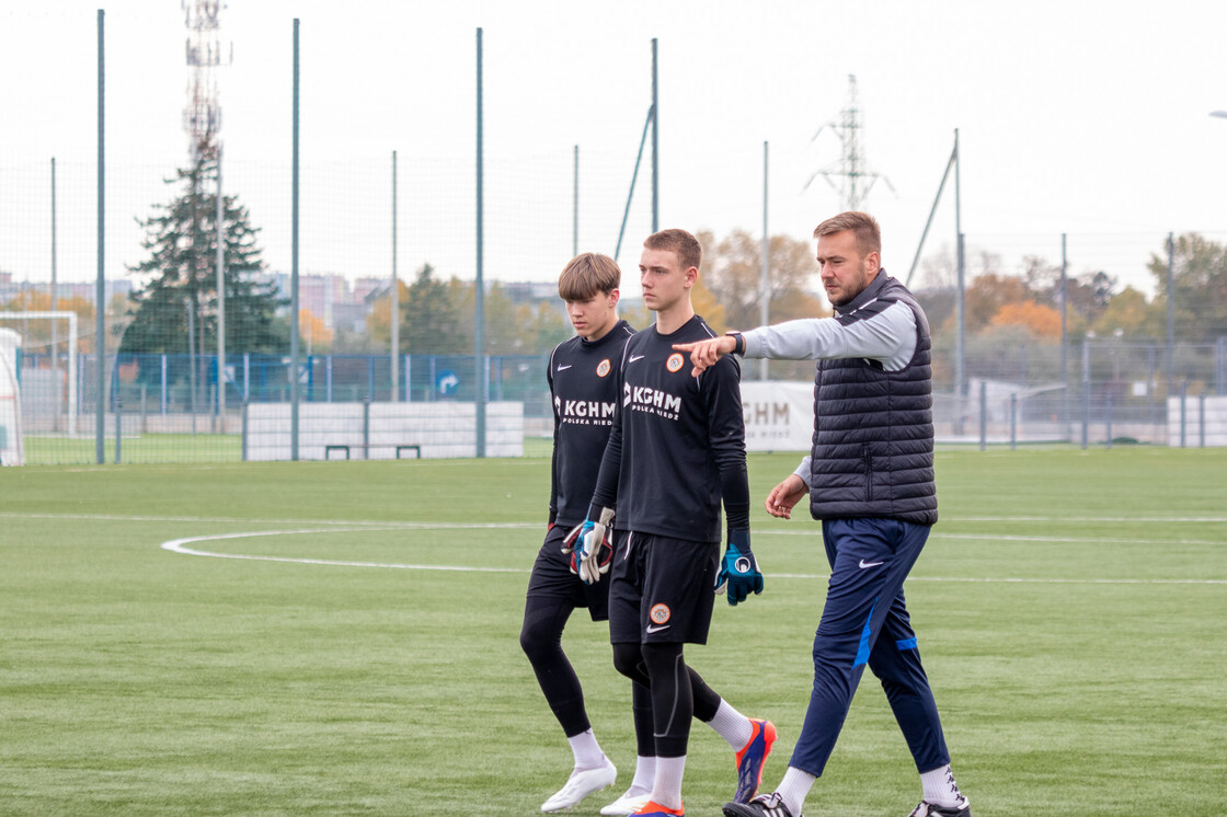 Kurs UEFA Goalkeeper B na obiektach Akademii Piłkarskiej KGHM Zagłębie | FOTO Kurs UEFA Goalkeeper B na obiektach Akademii Piłkarskiej KGHM Zagłębie | FOTO