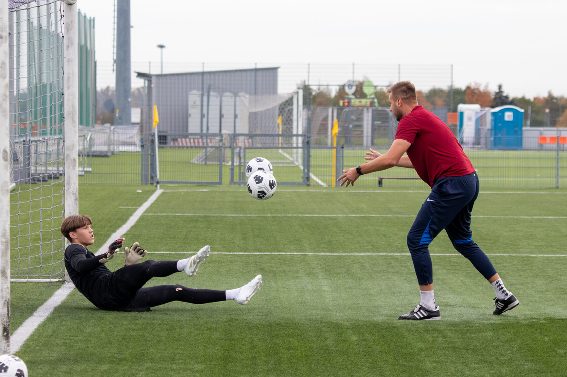 Kurs UEFA Goalkeeper B na obiektach Akademii Piłkarskiej KGHM Zagłębie | FOTO Kurs UEFA Goalkeeper B na obiektach Akademii Piłkarskiej KGHM Zagłębie | FOTO