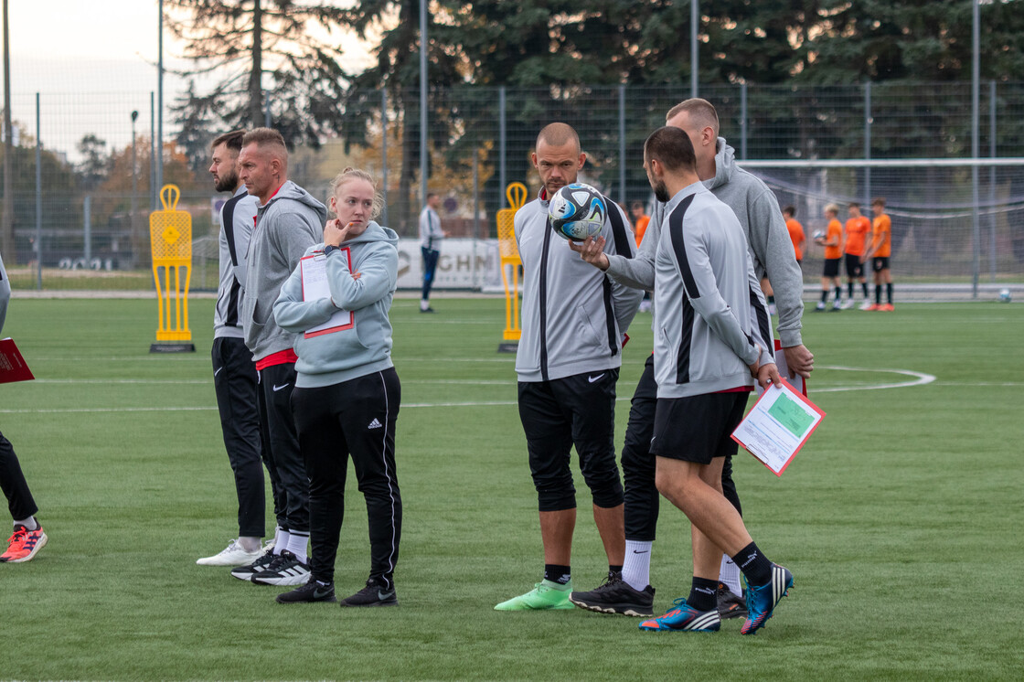 Kurs UEFA Goalkeeper B na obiektach Akademii Piłkarskiej KGHM Zagłębie | FOTO Kurs UEFA Goalkeeper B na obiektach Akademii Piłkarskiej KGHM Zagłębie | FOTO