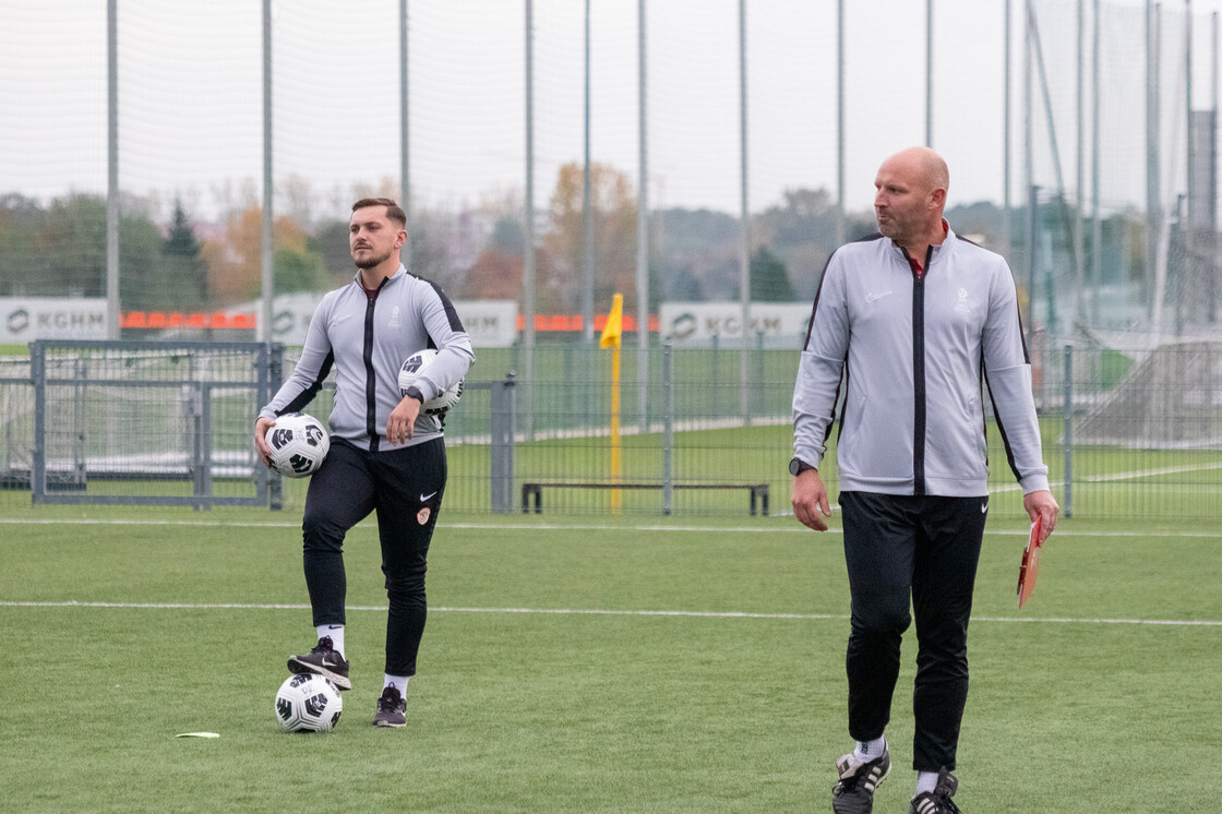 Kurs UEFA Goalkeeper B na obiektach Akademii Piłkarskiej KGHM Zagłębie | FOTO Kurs UEFA Goalkeeper B na obiektach Akademii Piłkarskiej KGHM Zagłębie | FOTO
