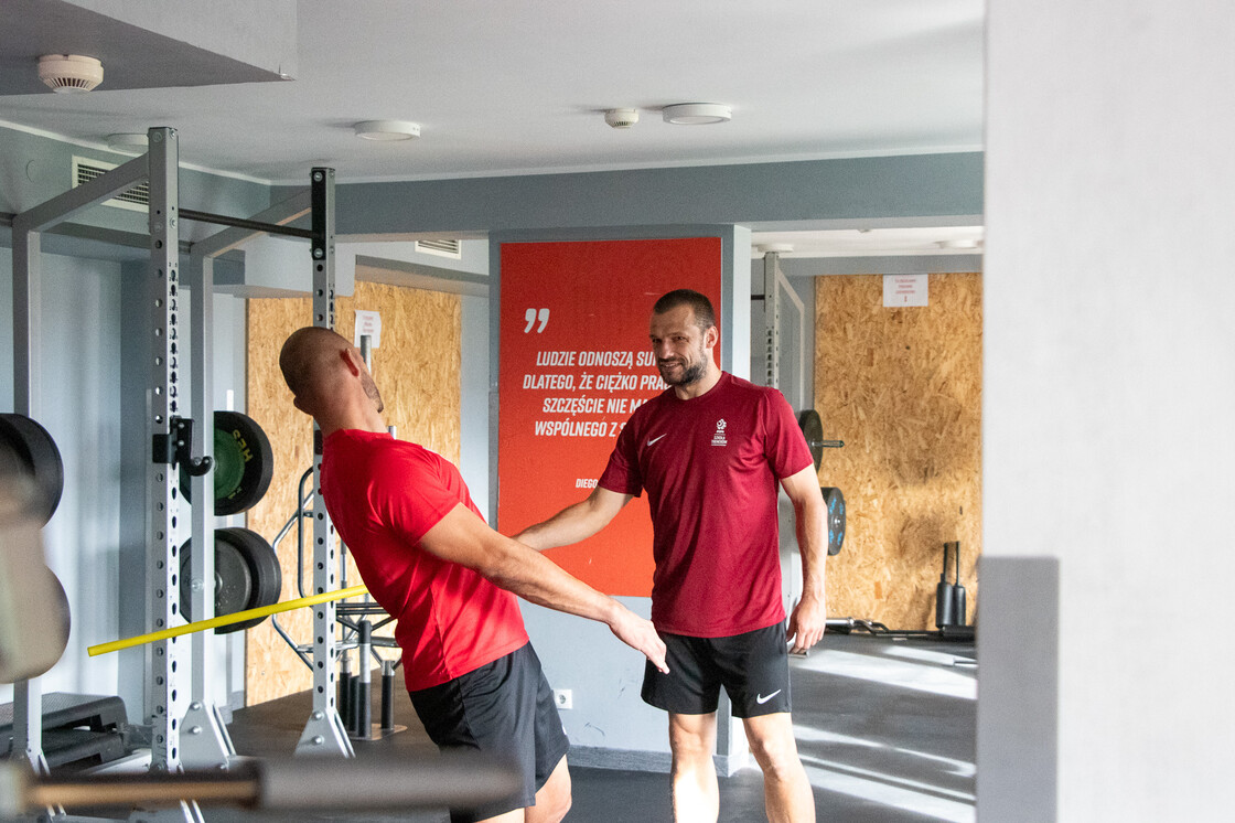 Kurs UEFA Goalkeeper B na obiektach Akademii Piłkarskiej KGHM Zagłębie | FOTO Kurs UEFA Goalkeeper B na obiektach Akademii Piłkarskiej KGHM Zagłębie | FOTO