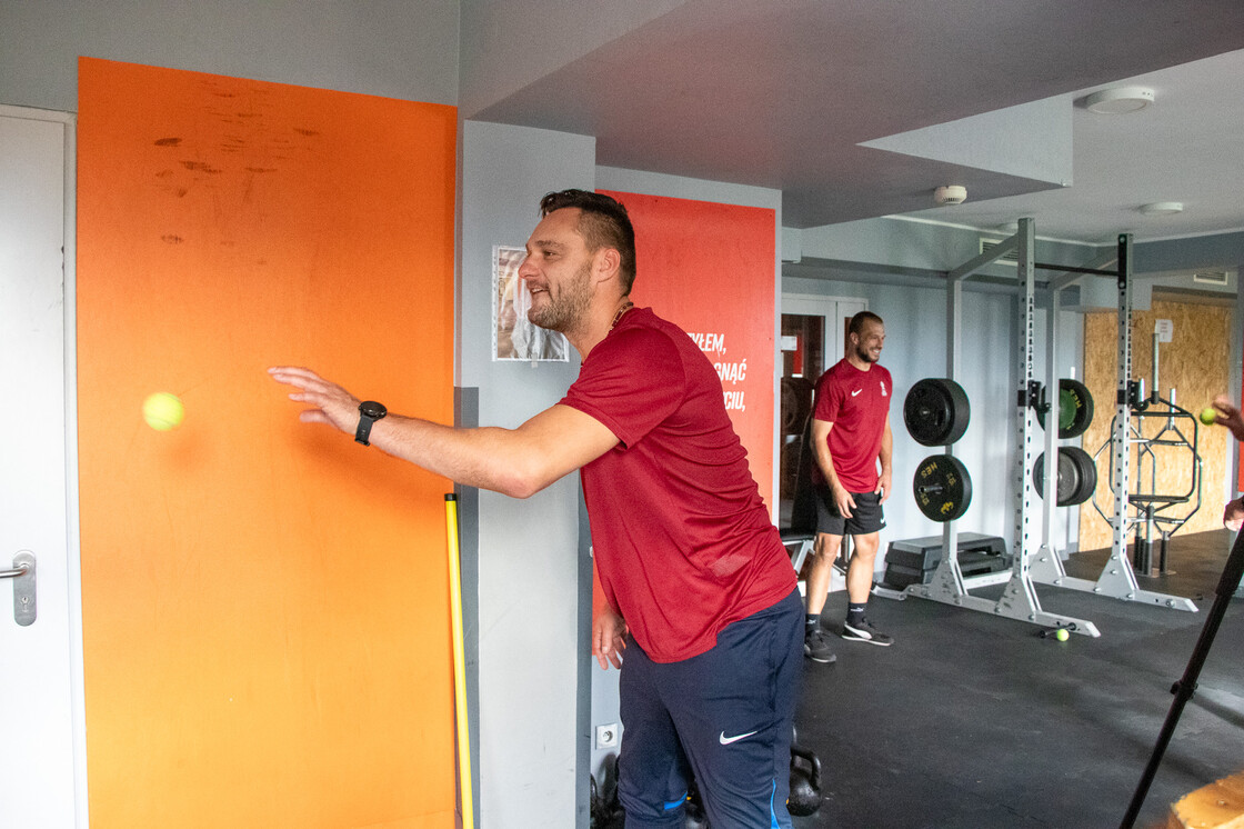 Kurs UEFA Goalkeeper B na obiektach Akademii Piłkarskiej KGHM Zagłębie | FOTO Kurs UEFA Goalkeeper B na obiektach Akademii Piłkarskiej KGHM Zagłębie | FOTO