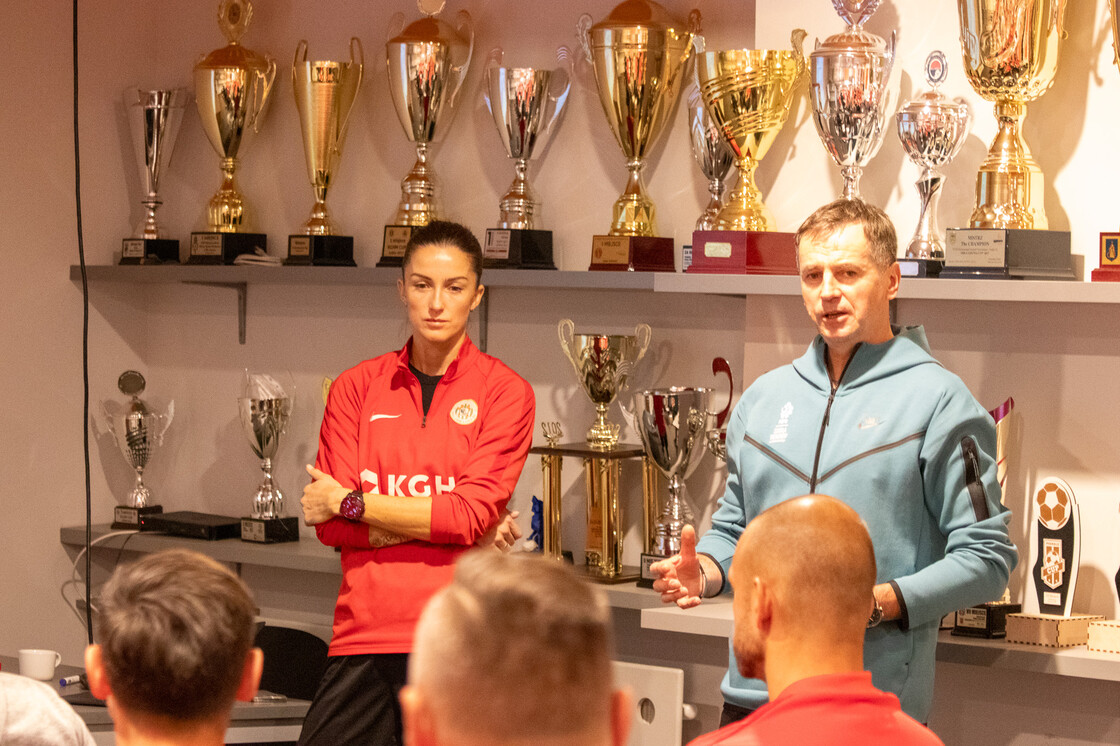 Kurs UEFA Goalkeeper B na obiektach Akademii Piłkarskiej KGHM Zagłębie | FOTO Kurs UEFA Goalkeeper B na obiektach Akademii Piłkarskiej KGHM Zagłębie | FOTO
