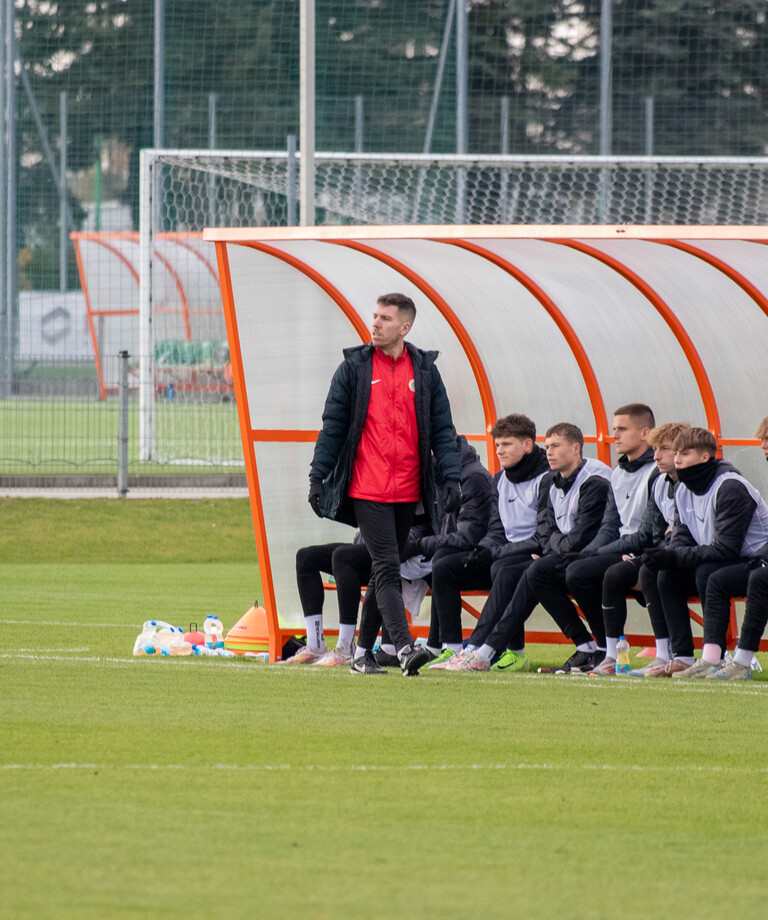 Przemysław Zatwarnicki podsumował rundę jesienną w wykonaniu zespołu U-19 Przemysław Zatwarnicki podsumował rundę jesienną w wykonaniu zespołu U-19