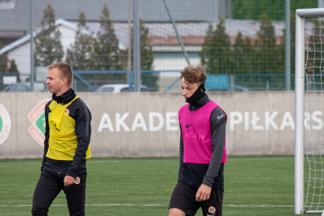 Piątkowy trening U-16, U-17 i U-19 | FOTO