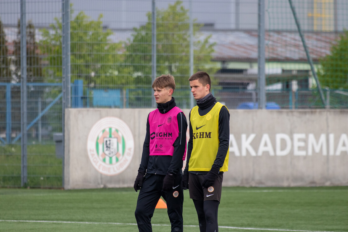 Piątkowy trening U-16, U-17 i U-19 | FOTO