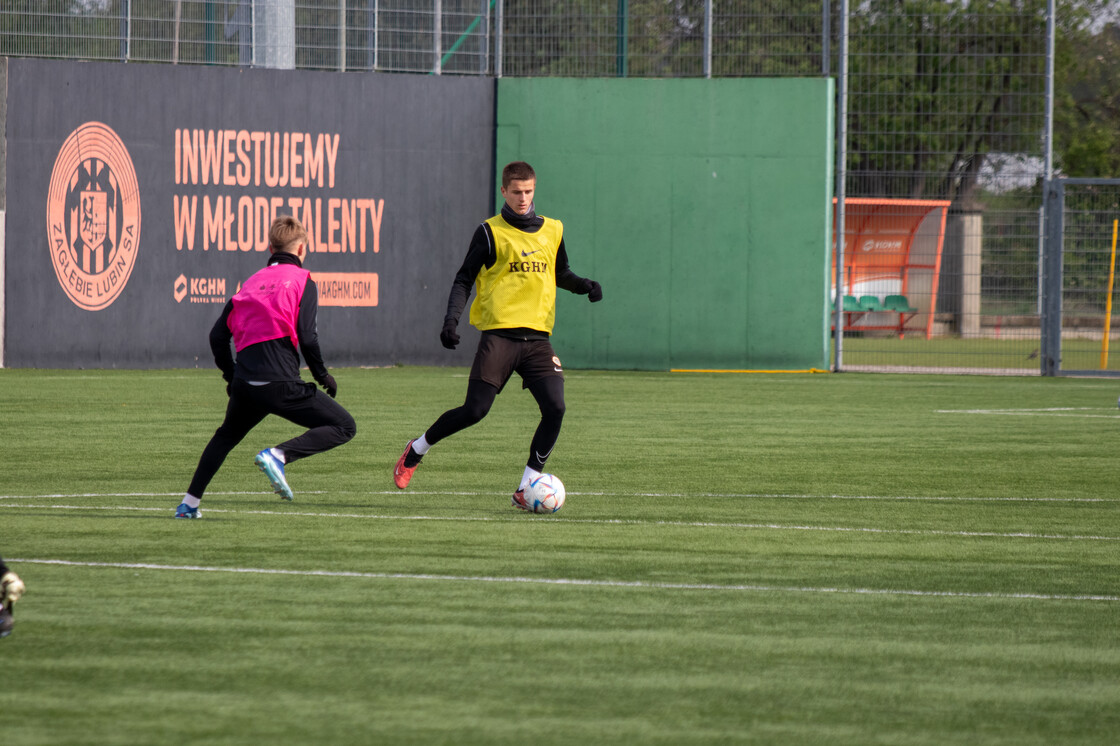 Piątkowy trening U-16, U-17 i U-19 | FOTO