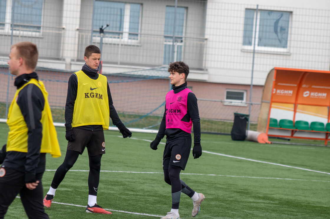 Piątkowy trening U-16, U-17 i U-19 | FOTO Piątkowy trening U-16, U-17 i U-19 | FOTO