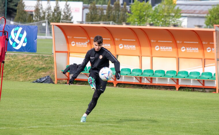 Piątkowy trening U-16, U-17 i U-19 | FOTO