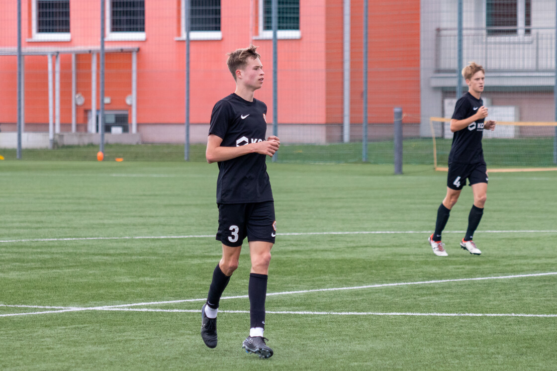 Sparing zespołu U-16 i zawodników testowanych | FOTO Sparing zespołu U-16 i zawodników testowanych | FOTO