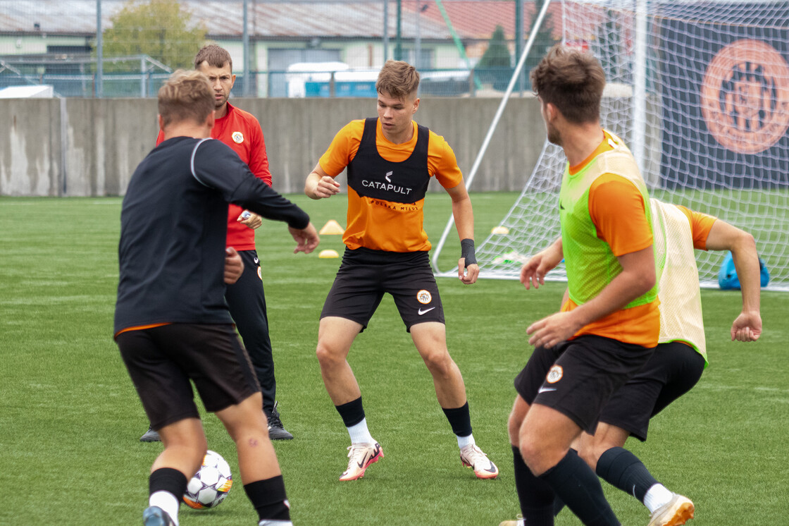 Trening drugiej drużyny w naszym obiektywie Trening drugiej drużyny w naszym obiektywie