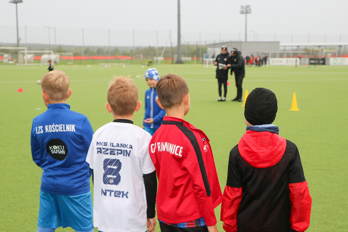 Nabory do Akademii Piłkarskiej KGHM Zagłębie – ponad 100 młodych zawodników! Nabory do Akademii Piłkarskiej KGHM Zagłębie – ponad 100 młodych zawodników!