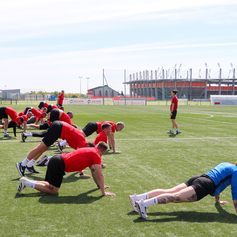 Kurs UEFA GOALKEEPER B NA OBIEKTACH AKADEMII PIŁKARSKIEJ KGHM ZAGŁĘBIE | FOTO