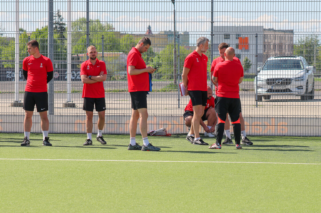 Drugi dzień kursu UEFA GOALKEEPER B na obiektach AP KGHM Zagłębie | FOTO Drugi dzień kursu UEFA GOALKEEPER B na obiektach AP KGHM Zagłębie | FOTO