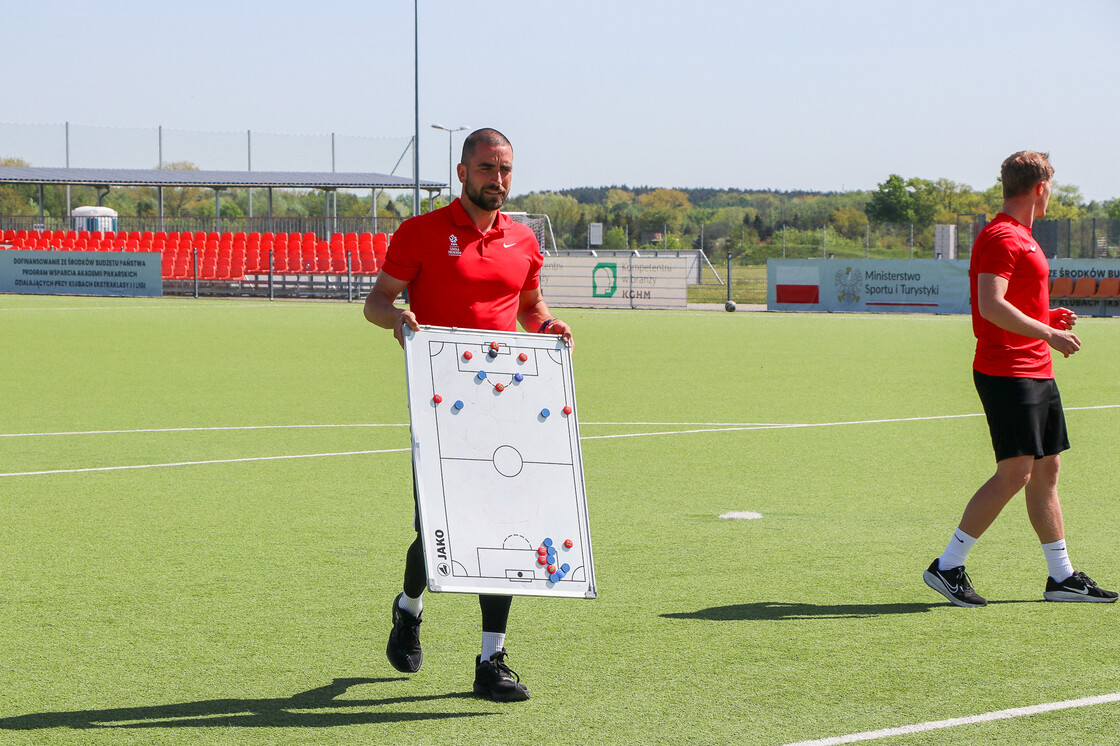 Drugi dzień kursu UEFA GOALKEEPER B na obiektach AP KGHM Zagłębie | FOTO Drugi dzień kursu UEFA GOALKEEPER B na obiektach AP KGHM Zagłębie | FOTO
