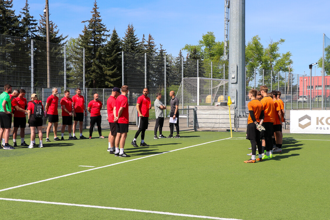Drugi dzień kursu UEFA GOALKEEPER B na obiektach AP KGHM Zagłębie | FOTO Drugi dzień kursu UEFA GOALKEEPER B na obiektach AP KGHM Zagłębie | FOTO