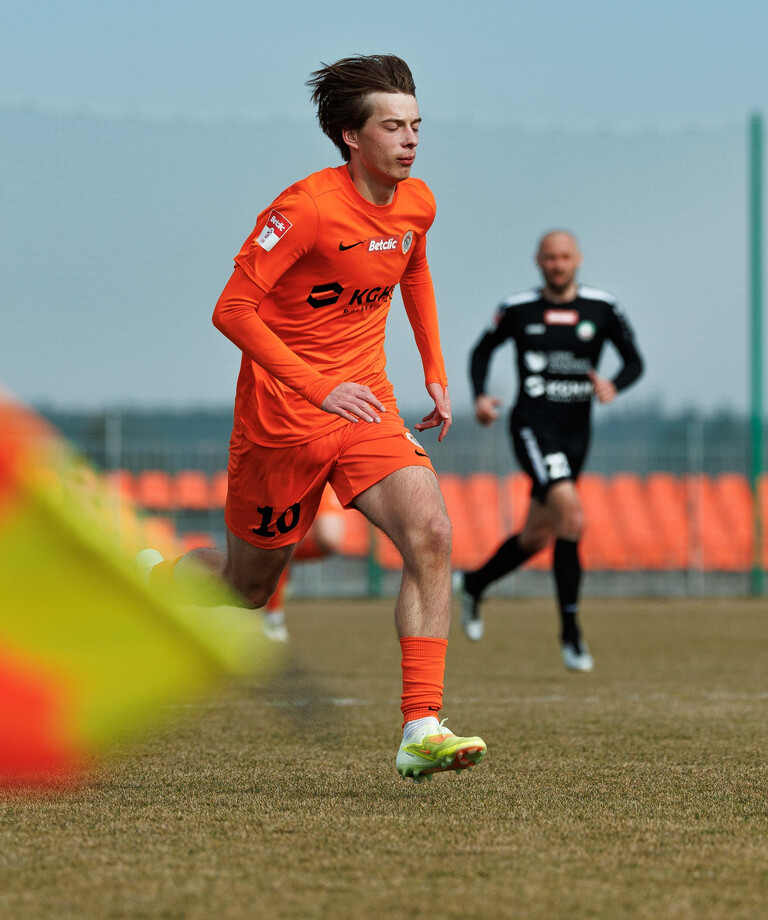 Remis KGHM Zagłębia II Lubin z liderem rozgrywek Betclic 3. ligi