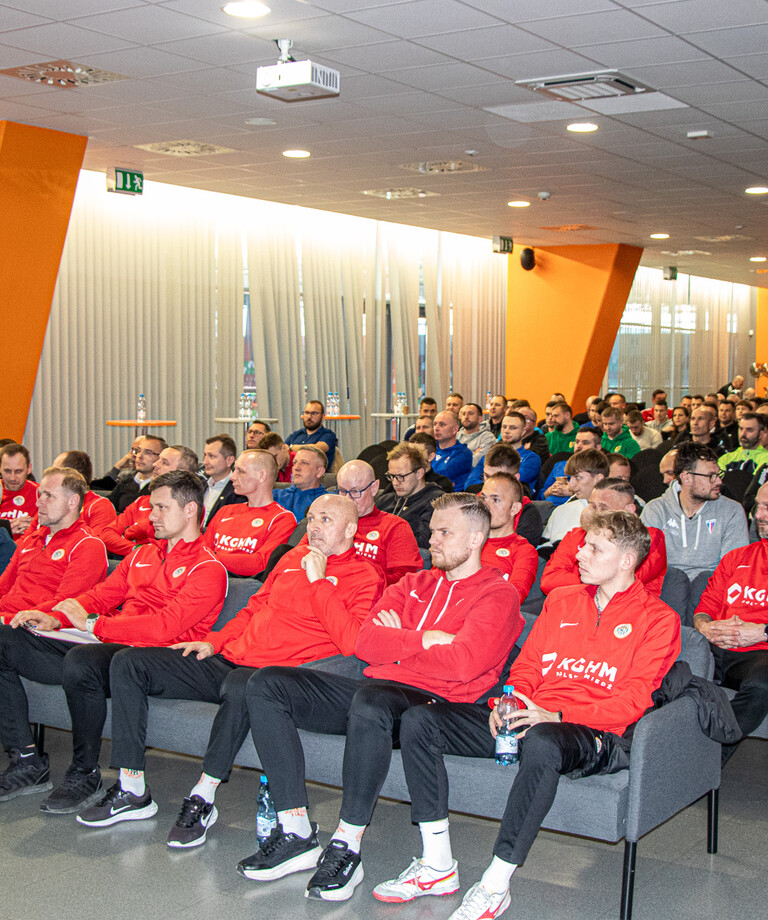 52 Kluby Partnerskie i ponad 200 trenerów na kursokonferencji w Lubinie