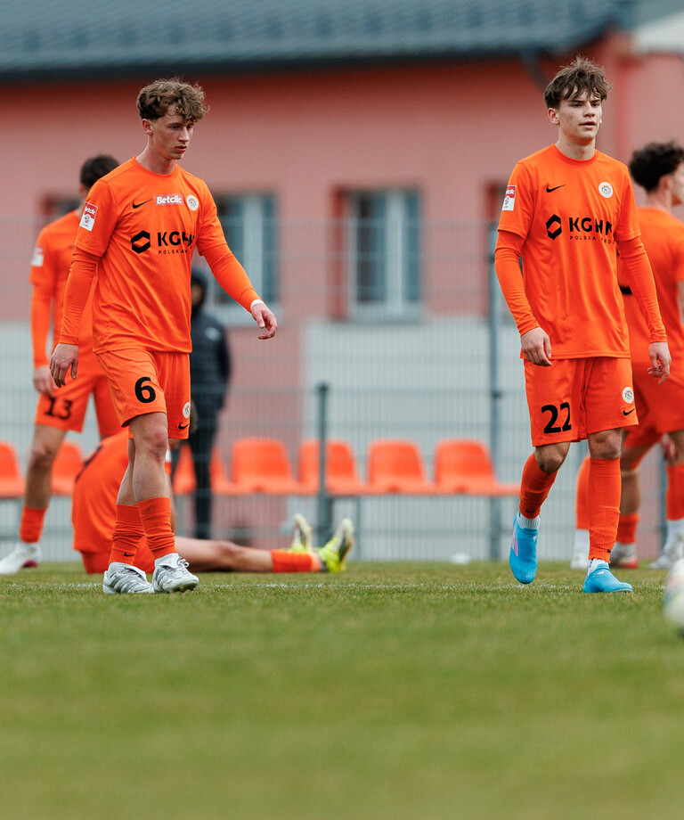 Wyraźna porażka rezerw ze Skrą Częstochowa