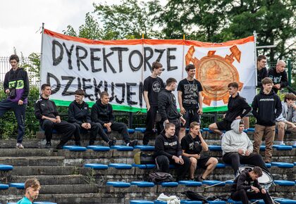 Wyjątkowe pożegnanie dyrektora ZS1 w towarzyskim meczu z drużyną AP KGHM Zagłębie | FOTO