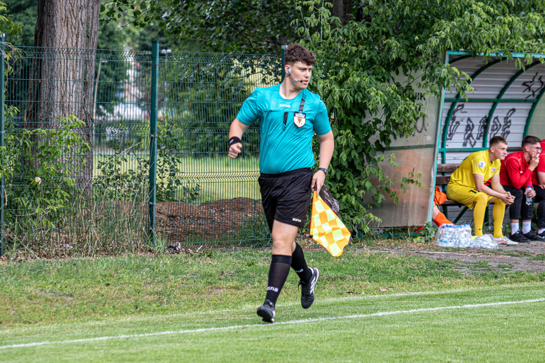 Wyjątkowe pożegnanie dyrektora ZS1 w towarzyskim meczu z drużyną AP KGHM Zagłębie | FOTO