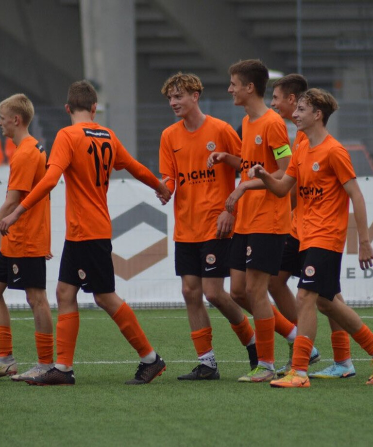 Drużyny z Akademii ze zmiennym szczęściem na inaugurację Centralnej Ligi Juniorów Drużyny z Akademii ze zmiennym szczęściem na inaugurację Centralnej Ligi Juniorów